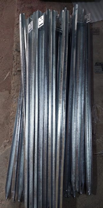 Platbanda zinacata 40x4 / Tarusi impamantare  1.5 m