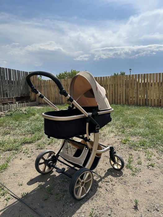 Продам детскую коляску