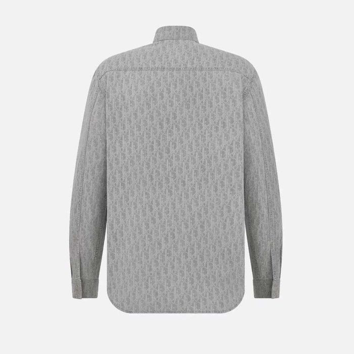 Мъжка риза с дълъг ръкав – стилен и елегантен модел