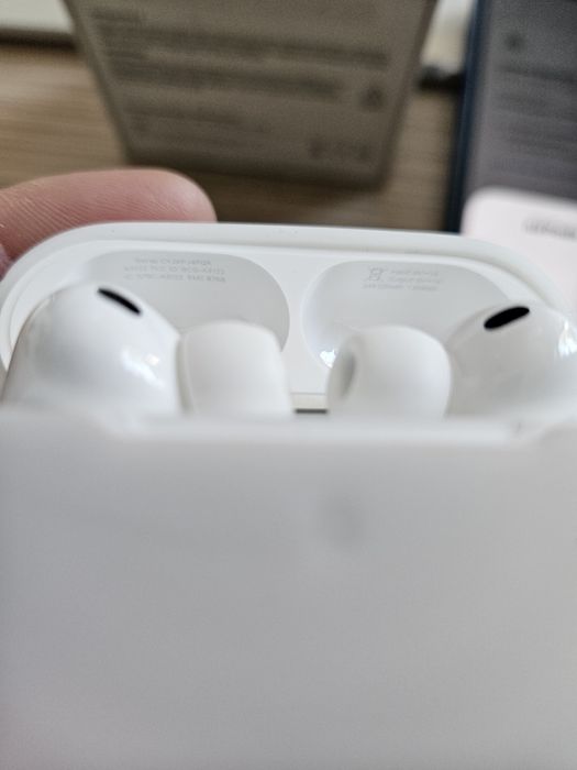 Casti AirPods Pro 3 / Noi / Garantie Apple 1An