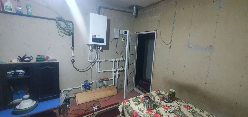 Noturar bino Нотурар бино  Нежилой помещения  продаётся.