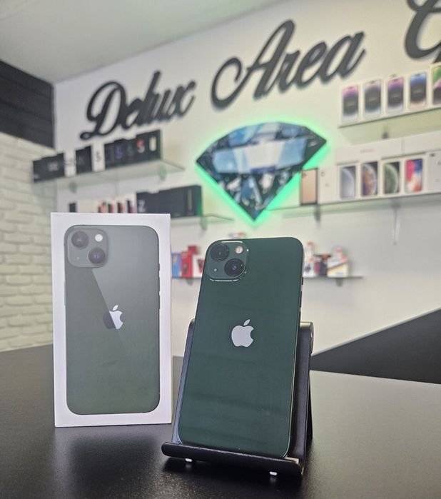 Iphone 13 / Green  / 128 GB / DeluxGSM