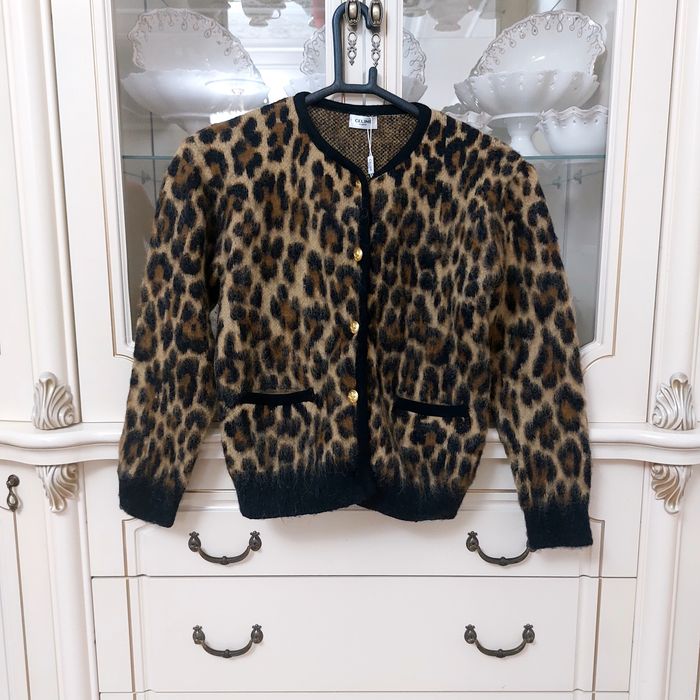 Костюм, кофта и кардиган