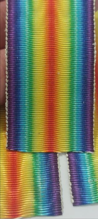 Panglică originală pentru Medalia Victoria de 12,5 cm
Pret 100 lei / b