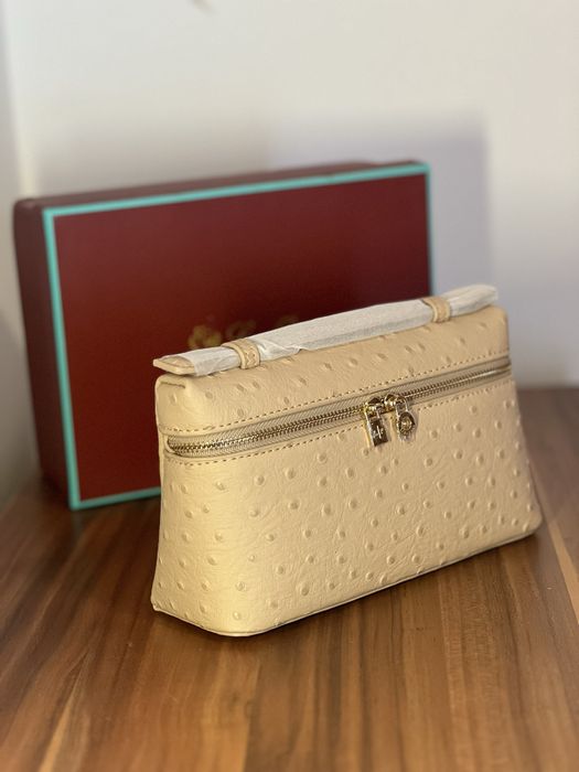 Чанта Loro Piana щраусова кожа