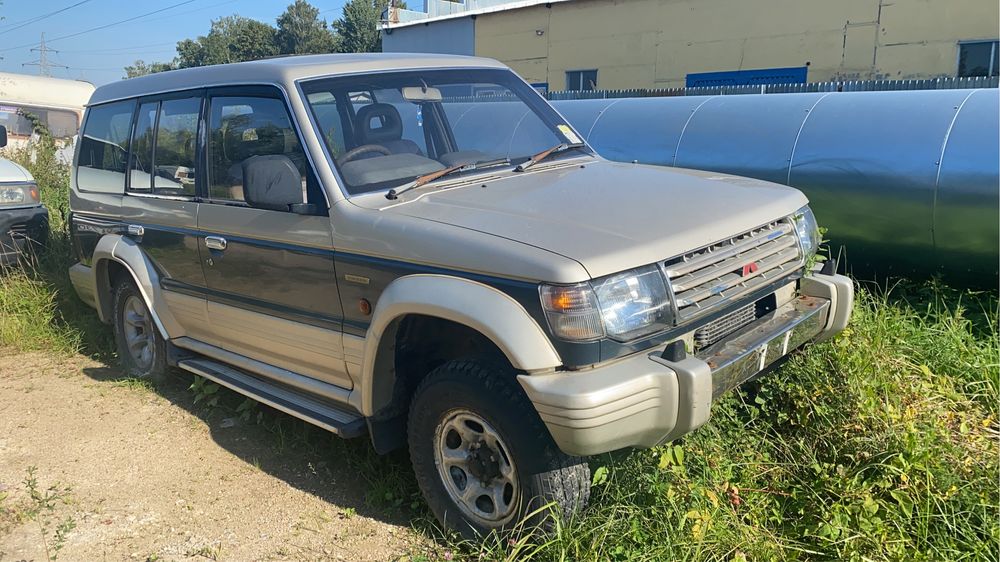 Митцсубиси Делика