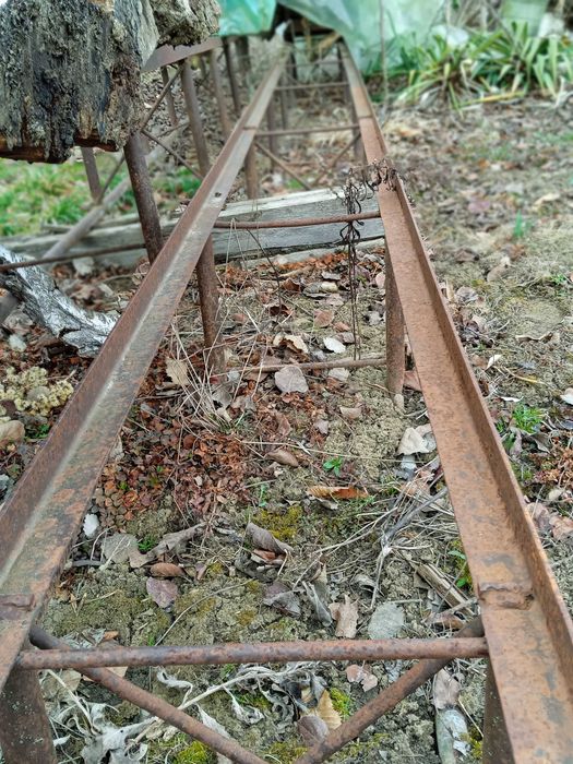 Vând gater mobil complet