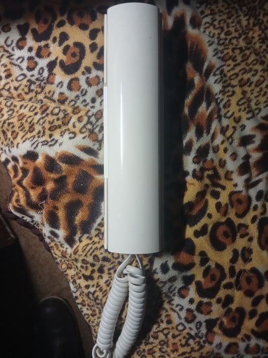 2 трубки от домафона. Пишите