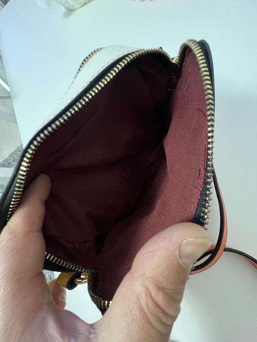Geanta Moschino cu bareta