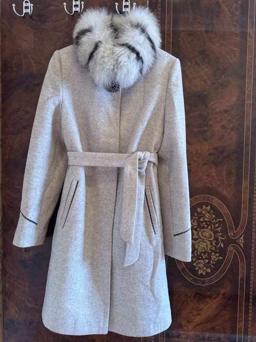 Платья туфли куртка пальто парка