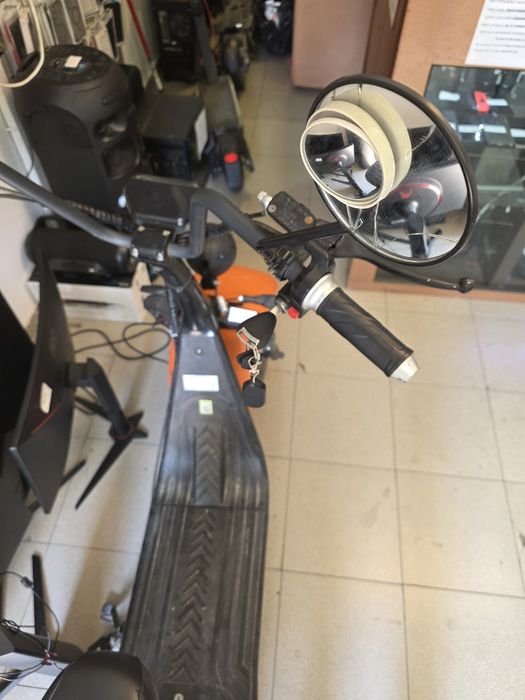 Moped Vme31b2401 An fabricație 2025•Amanet Lazar Crangasi •57842
