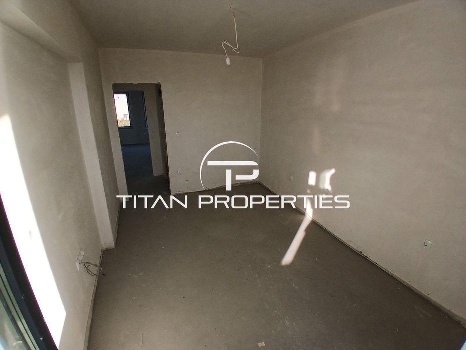 Продава се Тристаен апартамент в Пловдив, Кършияка - 97 кв.м за 2015 €/кв.м - Снимка #8