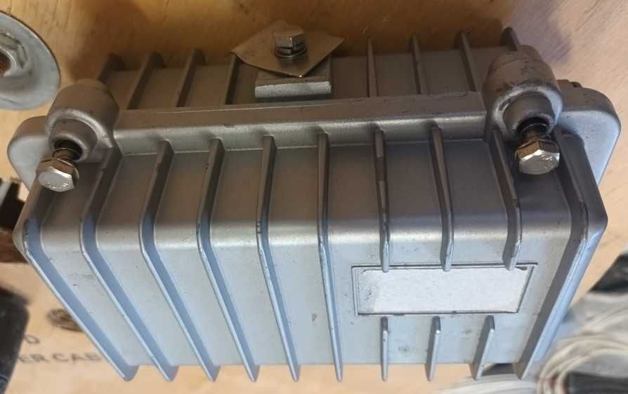 Алуминиева влагозащитена кутия