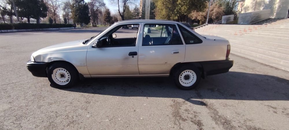 Daewoo Nexia 1 Sotiladi