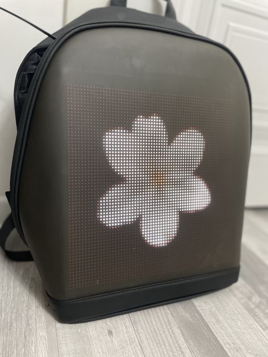 Рюкзак с LED экраном