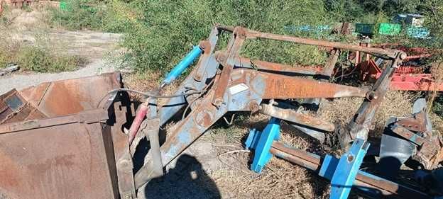 Фронтальный погрузчик (ковш)