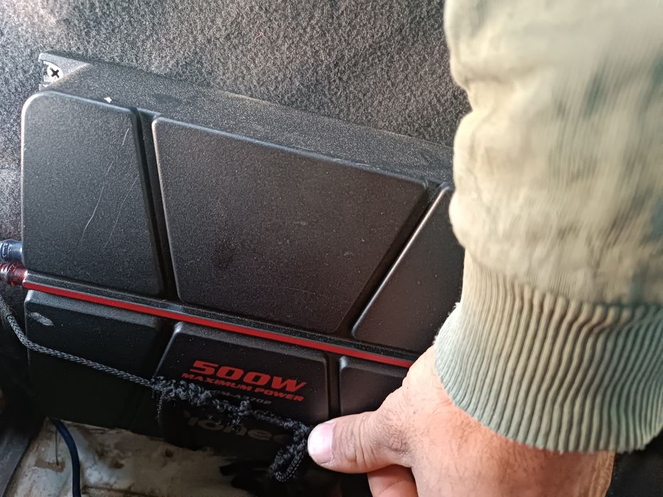 Kalonka ,magnitafon,uslitl,sambufer sotiladi,sastyanasi ideal