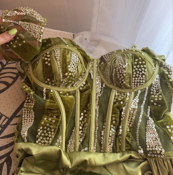 Rochie verde elegantă
