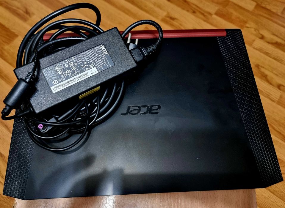 Laptop gaming Acer Nitro 5 AN515-54-762P