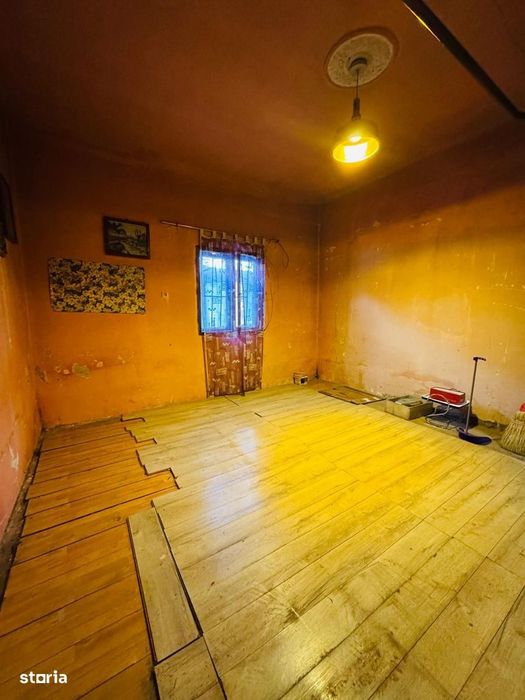 Apartament la curte comuna ULTRACENTRAL