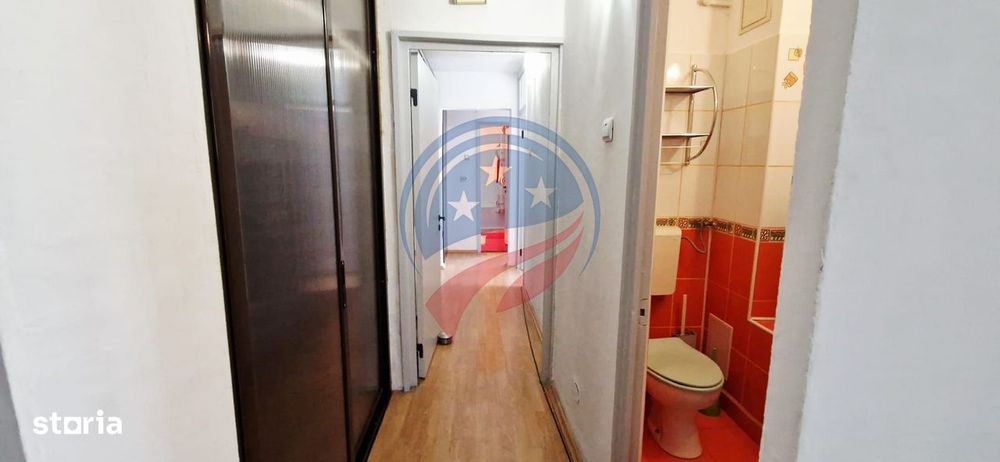 Apartament 3 camere decomandat, Et. 2/4, Lăpuș–Argeș, mobilat, central