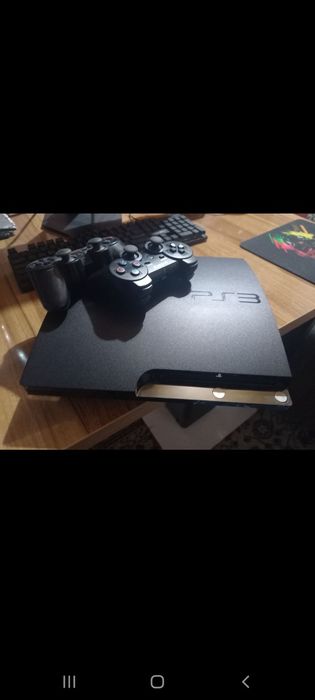 PS3 slim ideal holati 2 djoystik bor o'yinlar yozilgan
