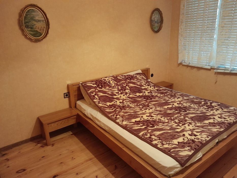 Дава се под наем Етаж от къща в Своге - 120 кв.м за 408 € - Снимка #10