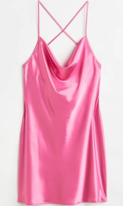 Сатенена розова рокля