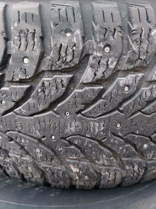 Автошины. Зимние.Шипами