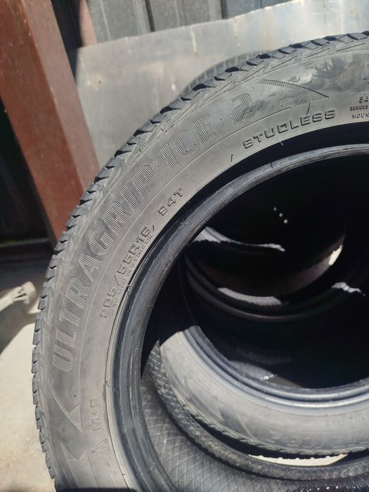 Продам шины б/у хорошее состояние