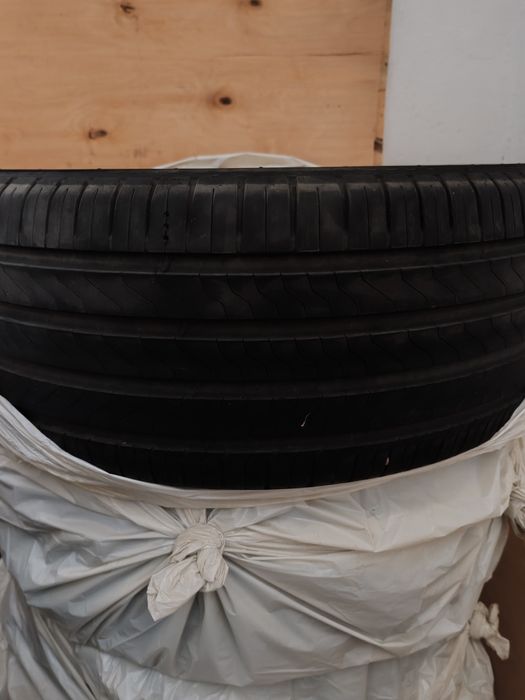 Шины продам срочно в отличном состоянии