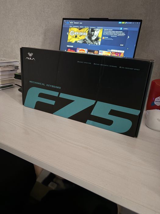 Aula f75 состояние идеальное