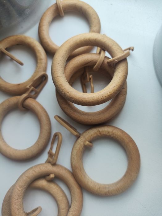 Продам гардину деревянную