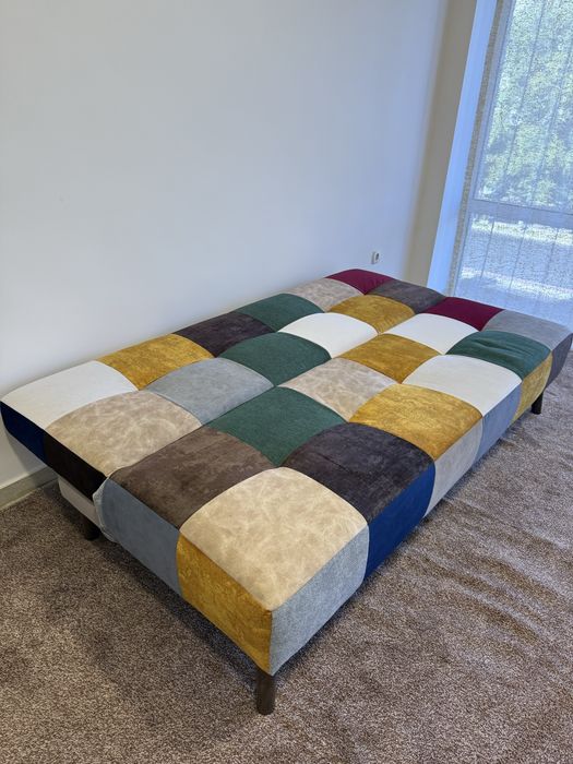 Продается диван в стиле IKEA