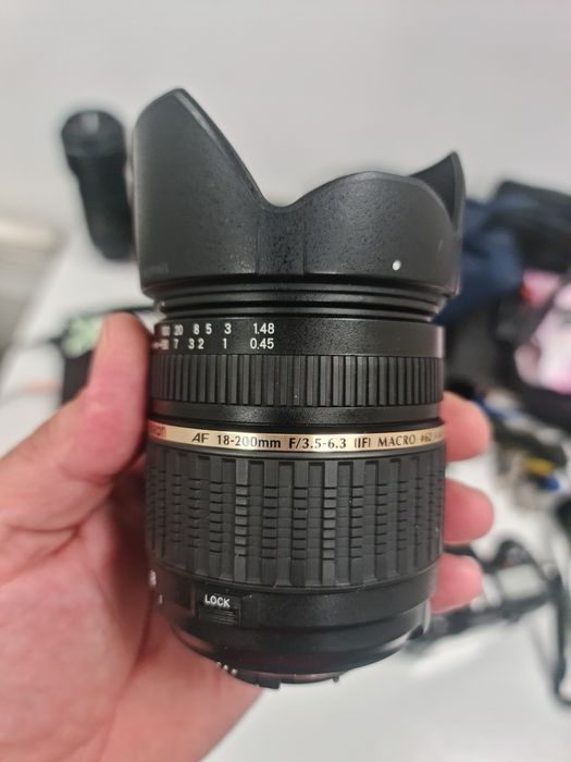 Aparat foto Nikon d7000 cu obiective