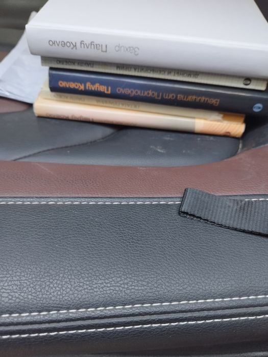 5 броя книги на Паулу Коелю