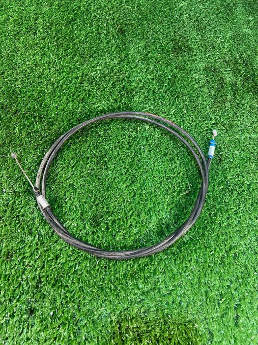 Трос капота  Мазда 323 Mazda 323