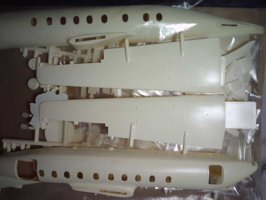 Сборная модель самолета Dart Herald (НОВО, 1:72). РАРИТЕТ. РЕДКОСТЬ!!