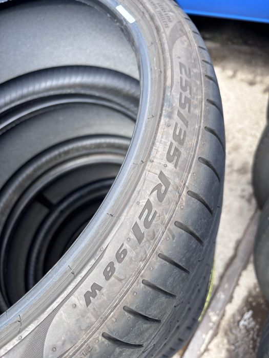 255/35/21 Pirelli 4 бр