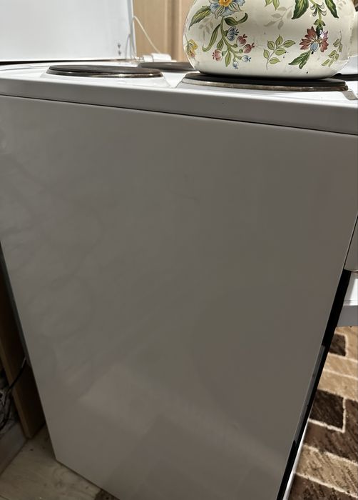 Электрическая плита Hansa