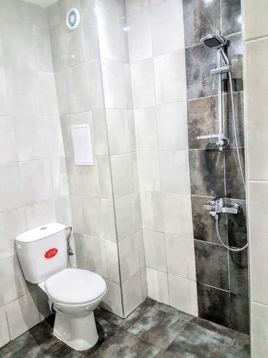 Дава се под наем Двустаен апартамент в София, Студентски град - 70 кв.м за 663 € - Снимка #4