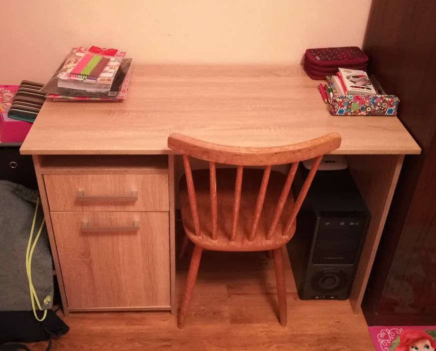 Ученическо бюро/офис/