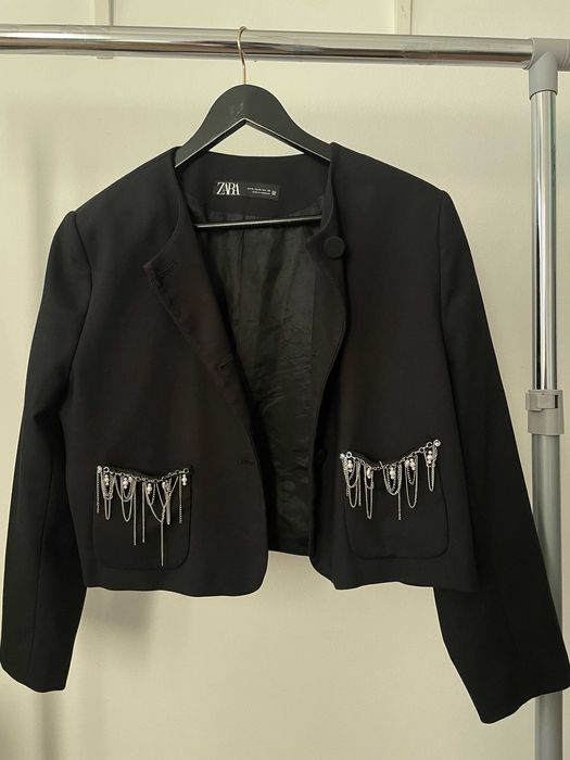 Късо елегантно сако Zara