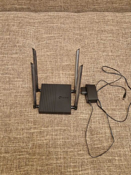 TP-Link Archer C64 V1 AC1200 двух диапазонный 2.4Ghz/5Ghz Wi-Fi роутер