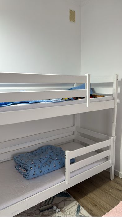 Двухэтажный детский кровать