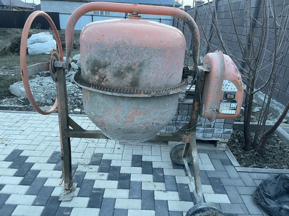 Бетономешалка в аренду