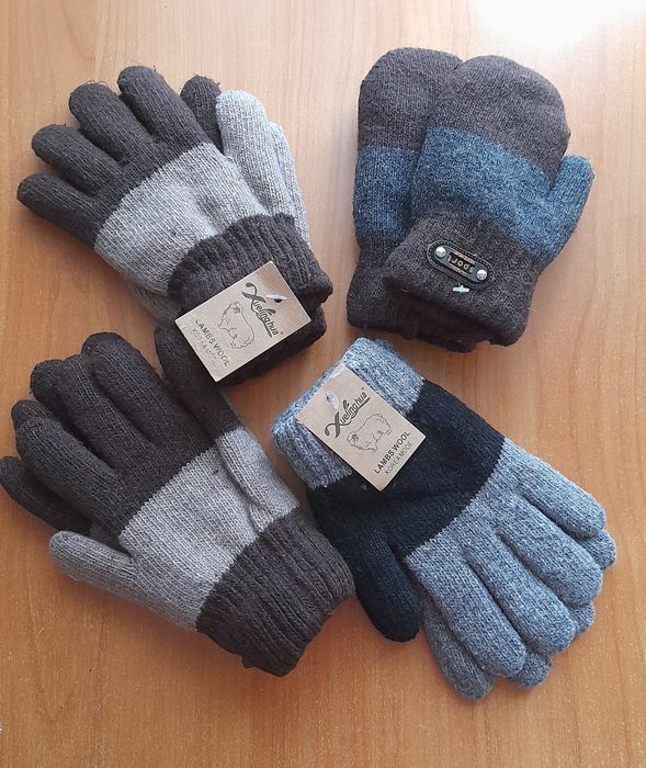 Продам детские  варежки