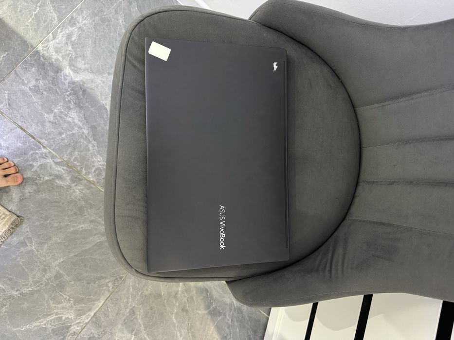 Ноутбук Asus vivobook core i5/10 ssd512
