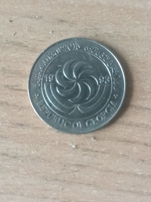 Монеты разных стран .