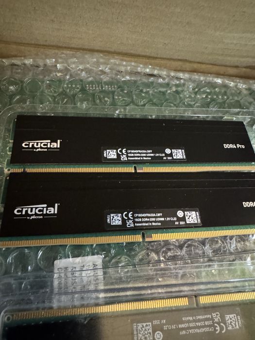 Memorie ram 16gb DDR4- 32gb DDR4 3200mhz CRUCIAL pc calculator noi